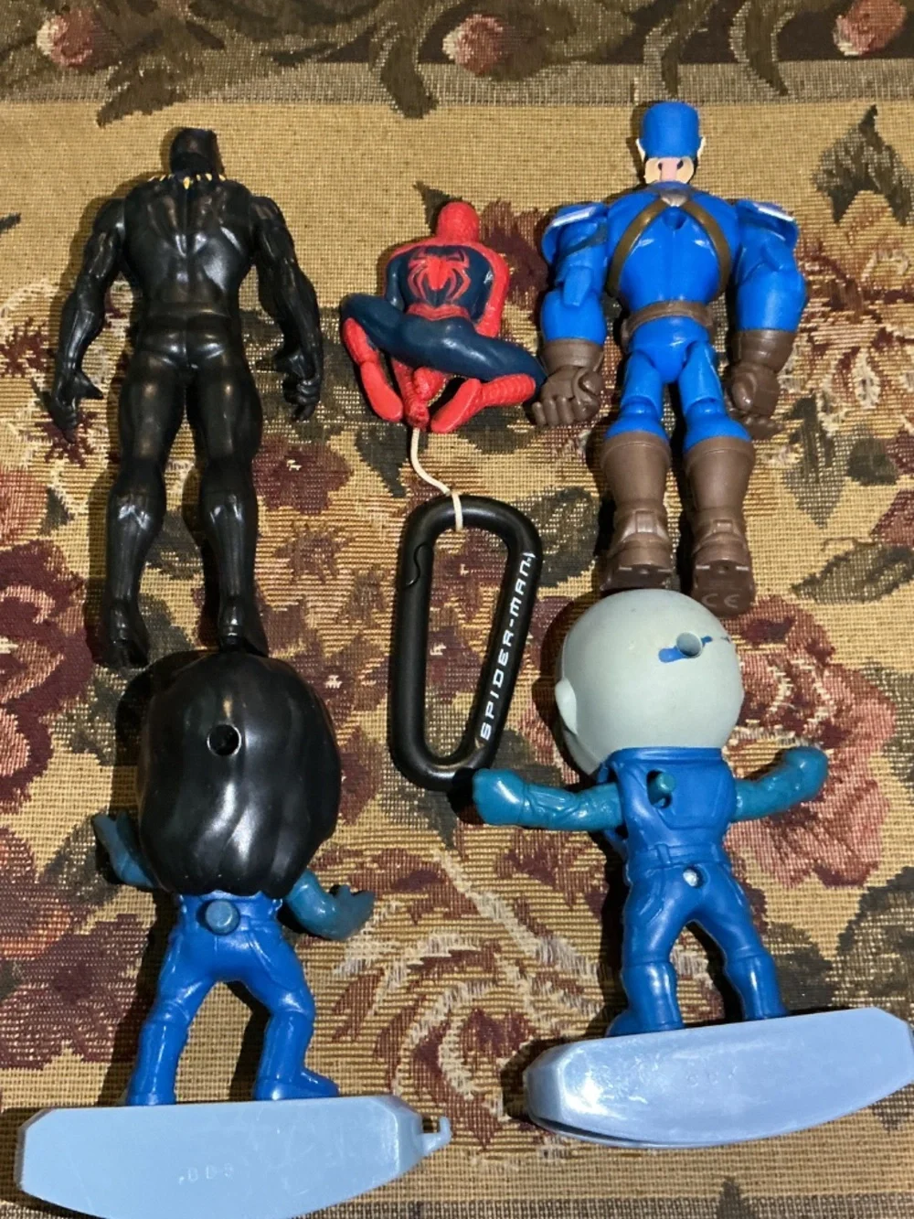 5 Marvel Action Figures toy Lot black panther spiderman captain america and more